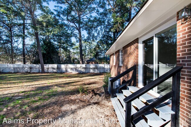 Foto del edificio - 3 br, 1.5 bath House - 1706 Carter Baron P...