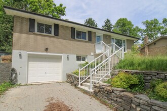 Building Photo - 41 Beechwood Dr