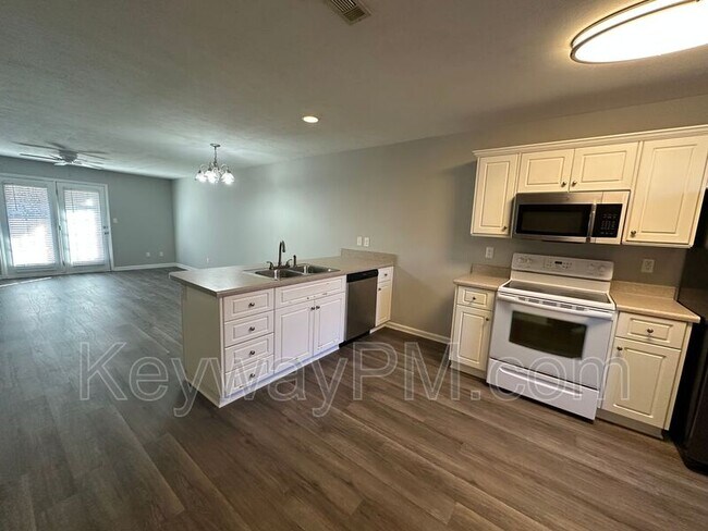 Foto del edificio - 1021 Micah Terrace