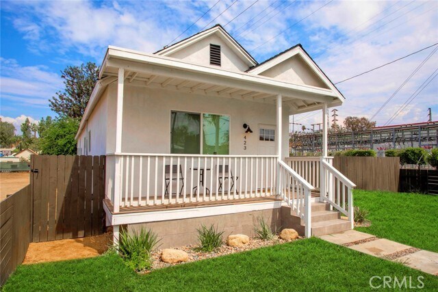 Foto del edificio - 423 E Stuart Ave