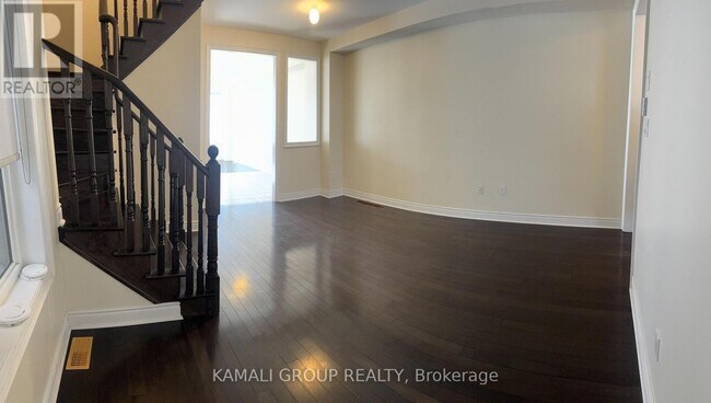 Building Photo - 135 Lindbergh Dr