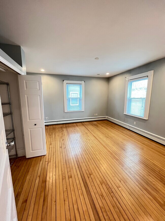 Building Photo - 203 Winthrop Shore Dr