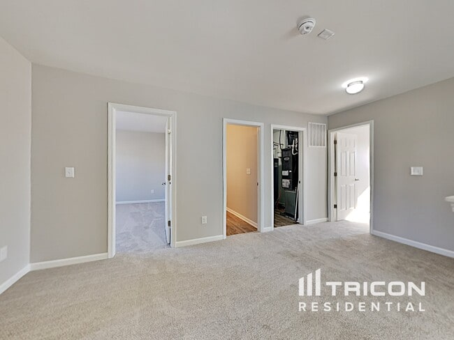 Building Photo - 193 Altondale Dr