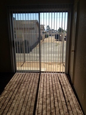 Building Photo - 15250 Sequoia St