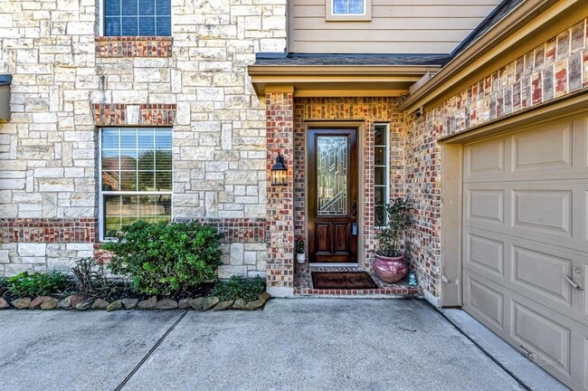 Building Photo - 21023 Tranquil Shores Drive