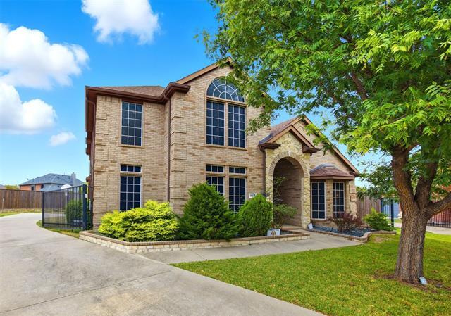 Foto del edificio - 607 Hilltop Dr