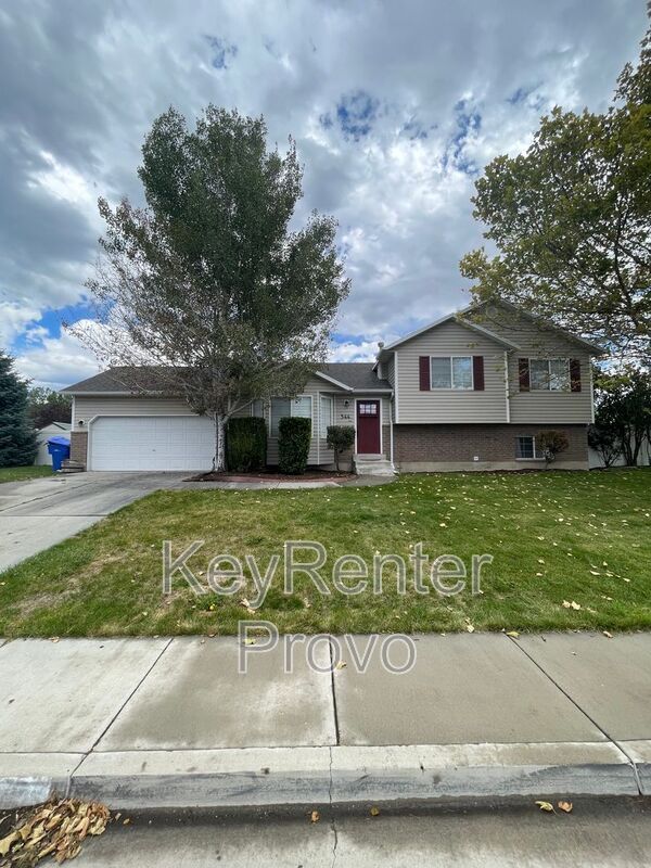 Primary Photo - 544 Woods Dr