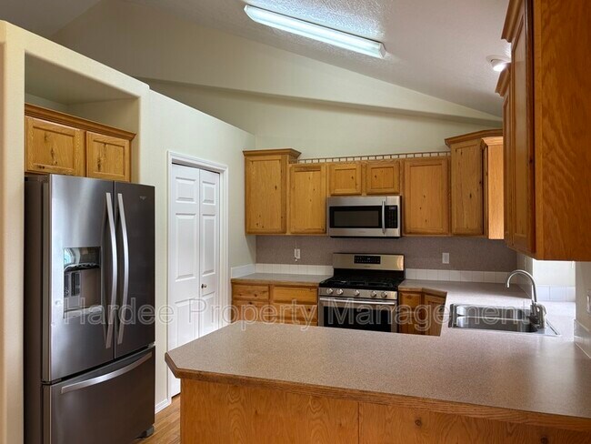 Foto del edificio - 3313 W Cherry Ln