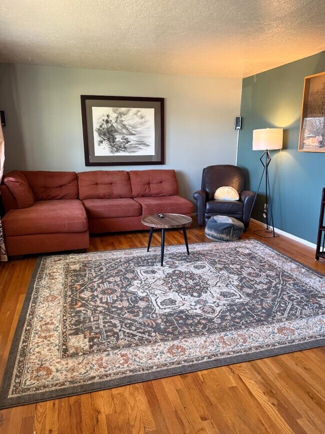 Foto del edificio - 4114 W Greenbrier Dr