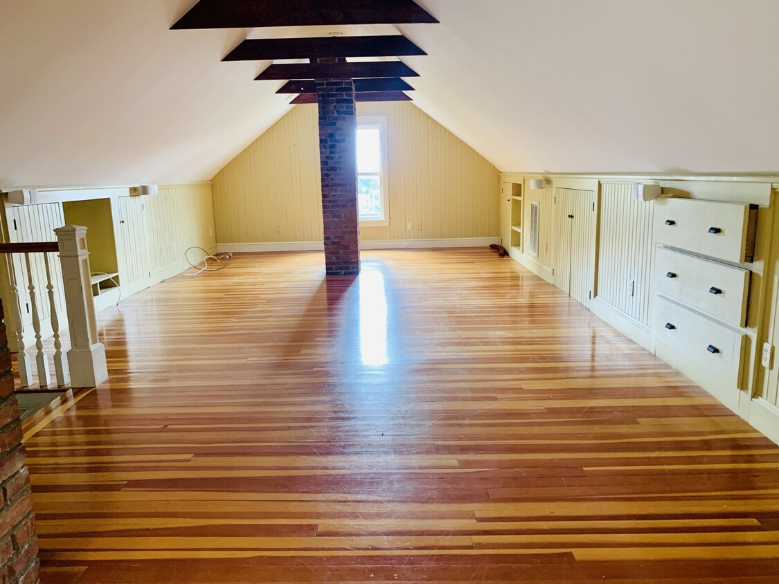 Foto principal - 984 Chestnut St