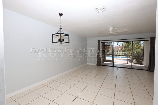 Foto del edificio - 26510 Southern Pines Dr