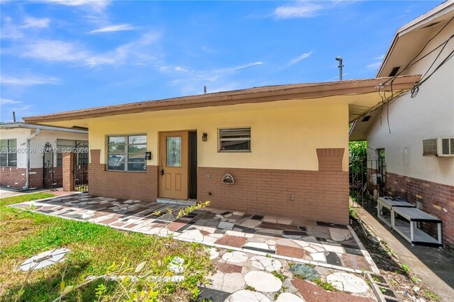 Photo - 5742 Garfield Street Unit 2 Townhome