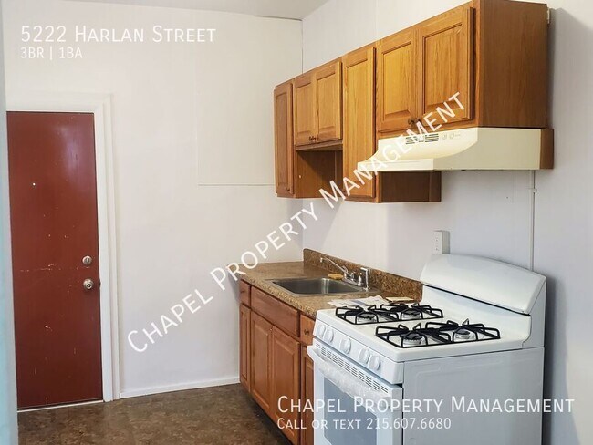 Foto del edificio - 5222 Harlan St