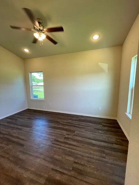 Foto del edificio - 1010 Chesnut Ln
