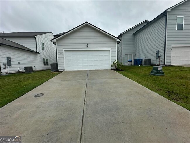 Building Photo - 114 Feeney St