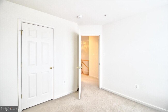 Building Photo - 2526 Carrington Way
