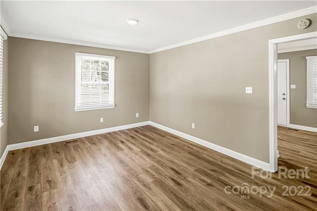 Foto del edificio - 4413 Coachwood Ln