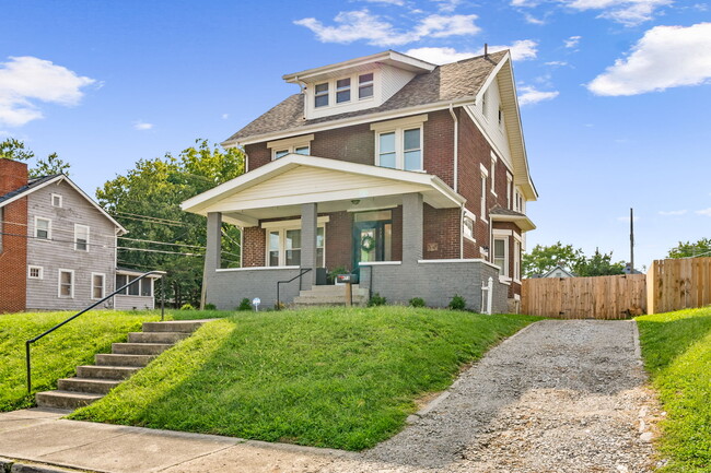 Building Photo - 973 Studer Ave