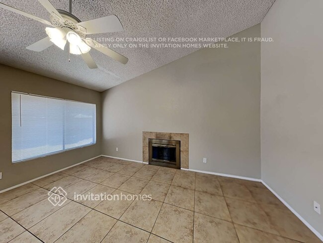Building Photo - 7543 W Cheryl Dr