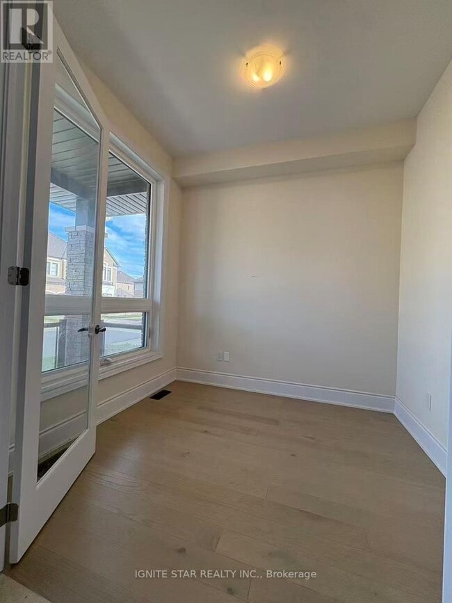 Building Photo - 1264 Queens Plate Rd.