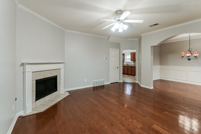 Building Photo - 2174 Berry Bush Ln
