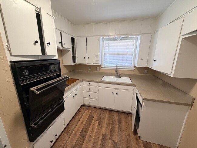 Foto del edificio - 5102 39th St