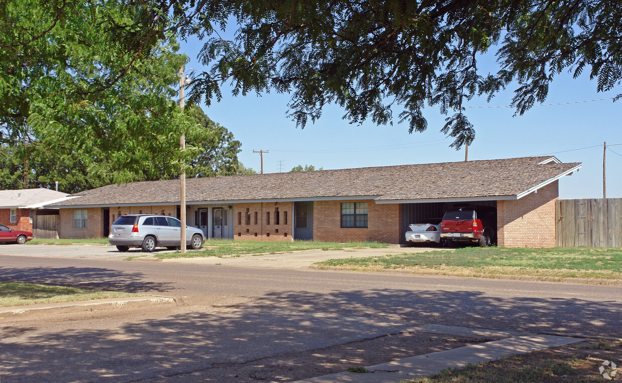Primary Photo - The Paragon Apartment
