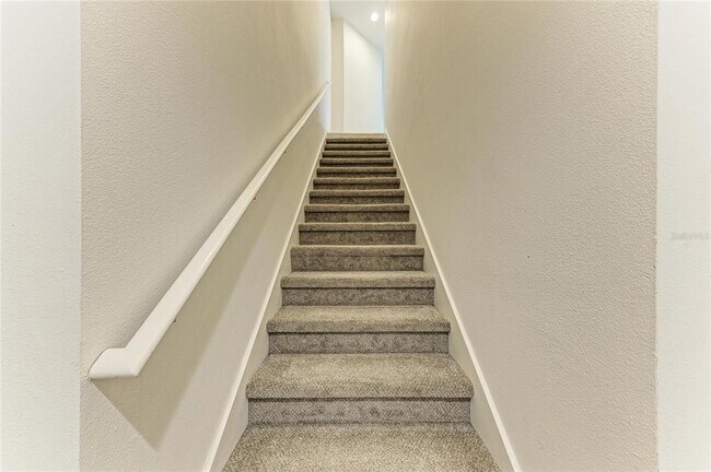 Foto del edificio - 8143 Miramar Way