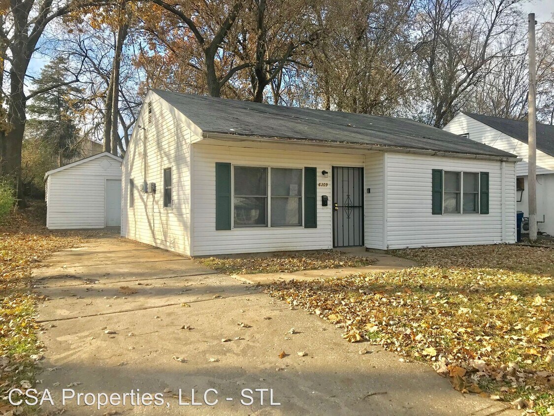 6309 Evergreen Blvd, Berkeley, MO 63134 House for Rent in Berkeley, MO