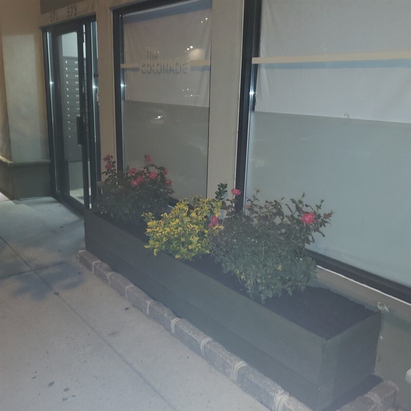 Foto principal - 571-573 56th St
