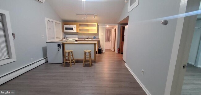 Foto del edificio - 453 Chesapeake Rd