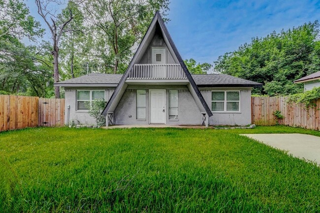 Building Photo - 408 Commanche Rd