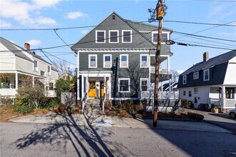 Building Photo - 73 Bayside Ave