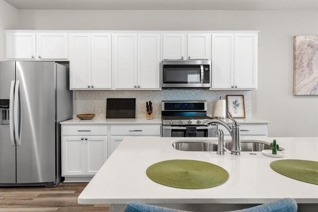 Building Photo - 8109 Mandela Bend