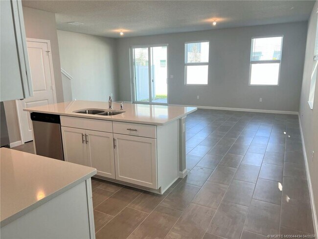 Foto del edificio - 255 Osprey Preserve Blvd