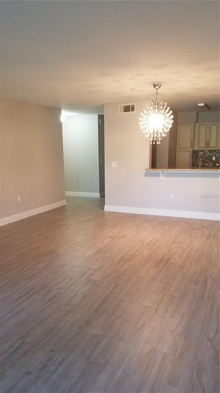 Building Photo - 14001 Fairway Island Dr