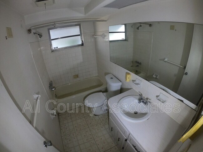 Foto del edificio - 9100 Lunar Ln