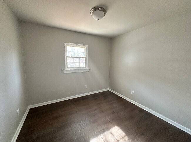 Foto del edificio - 424 34th Ave W