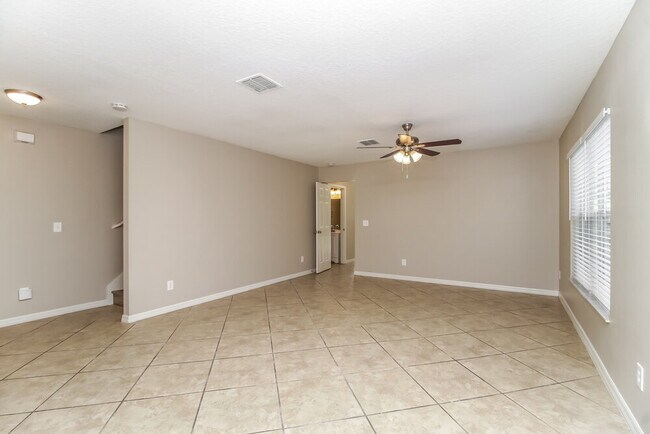 Building Photo - 351 Willowbay Ridge St