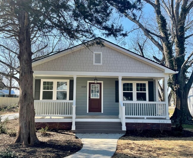 Newly Built Home minutes from Downtown Madison - Newly Built Home minutes from Downtown Madison