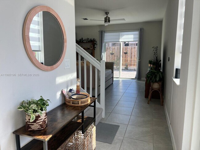 Foto del edificio - 1487 SE 7th Ter