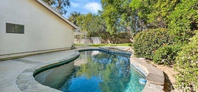 Foto del edificio - 9201 Paso Robles Ave