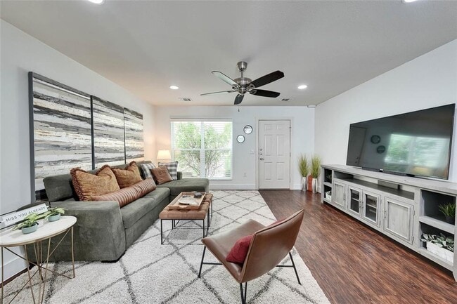 Building Photo - 1101 Grove Blvd