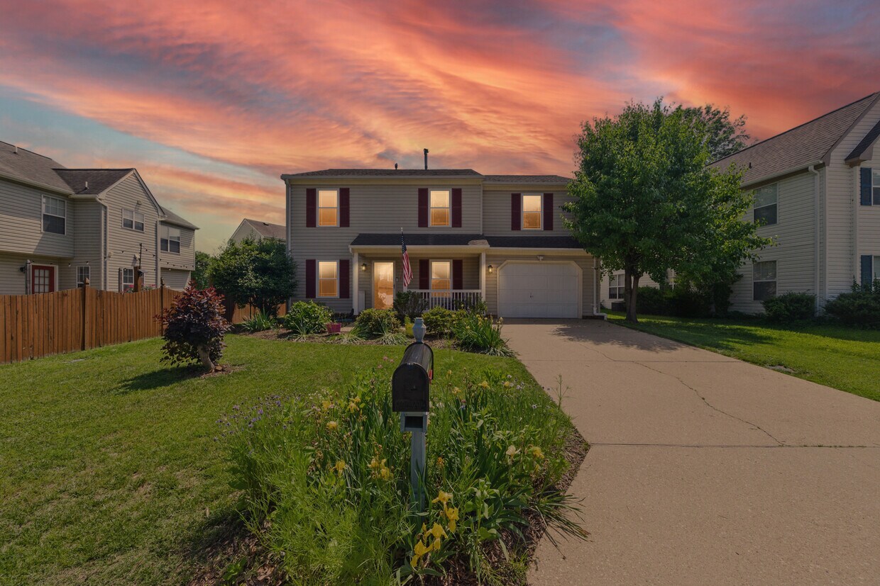 Foto principal - 103 Crimson Ct