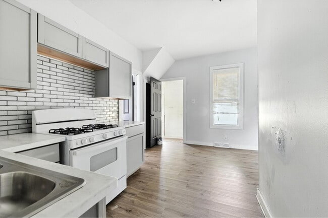 Foto del edificio - 3244 N 1st St