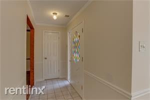 Building Photo - 3920 Appling Rd