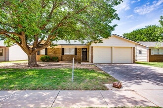 Building Photo - 5411 49th St