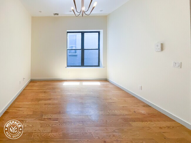 Building Photo - 690 Prospect Pl