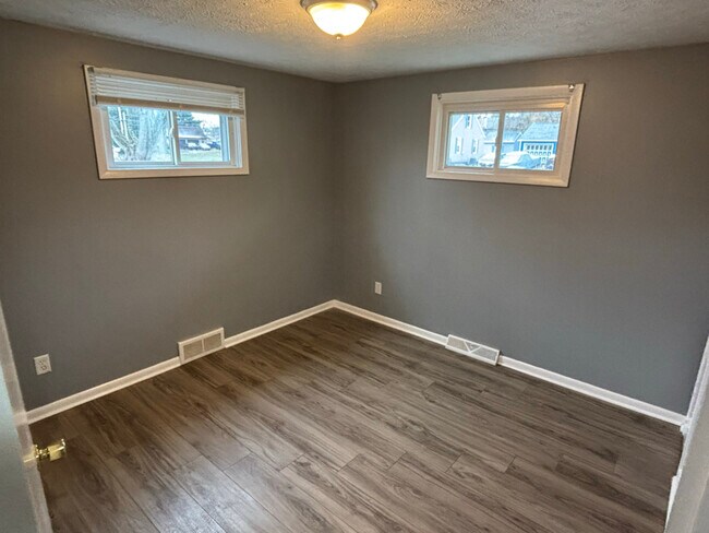 Foto del edificio - 324 Pershing Ave NW