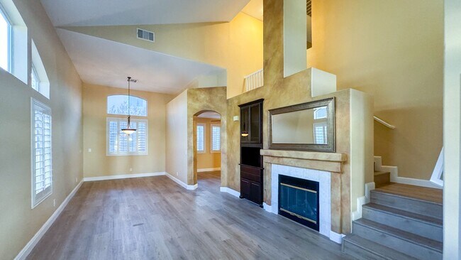 Foto del edificio - Freshly Updated 3BD Home, Island Kitchen &...